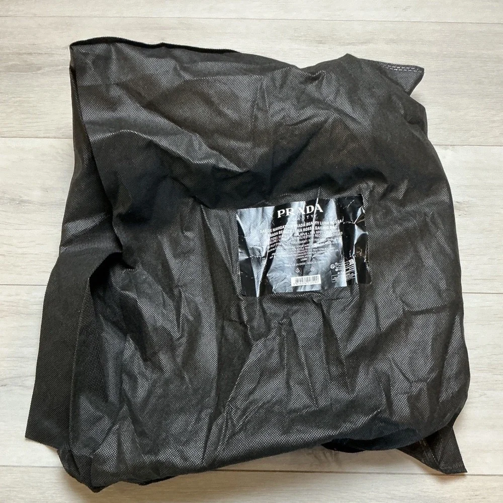 Prada Beauty Luna Rossa Sailing Bag Black OS New or Gently Used In Packaging